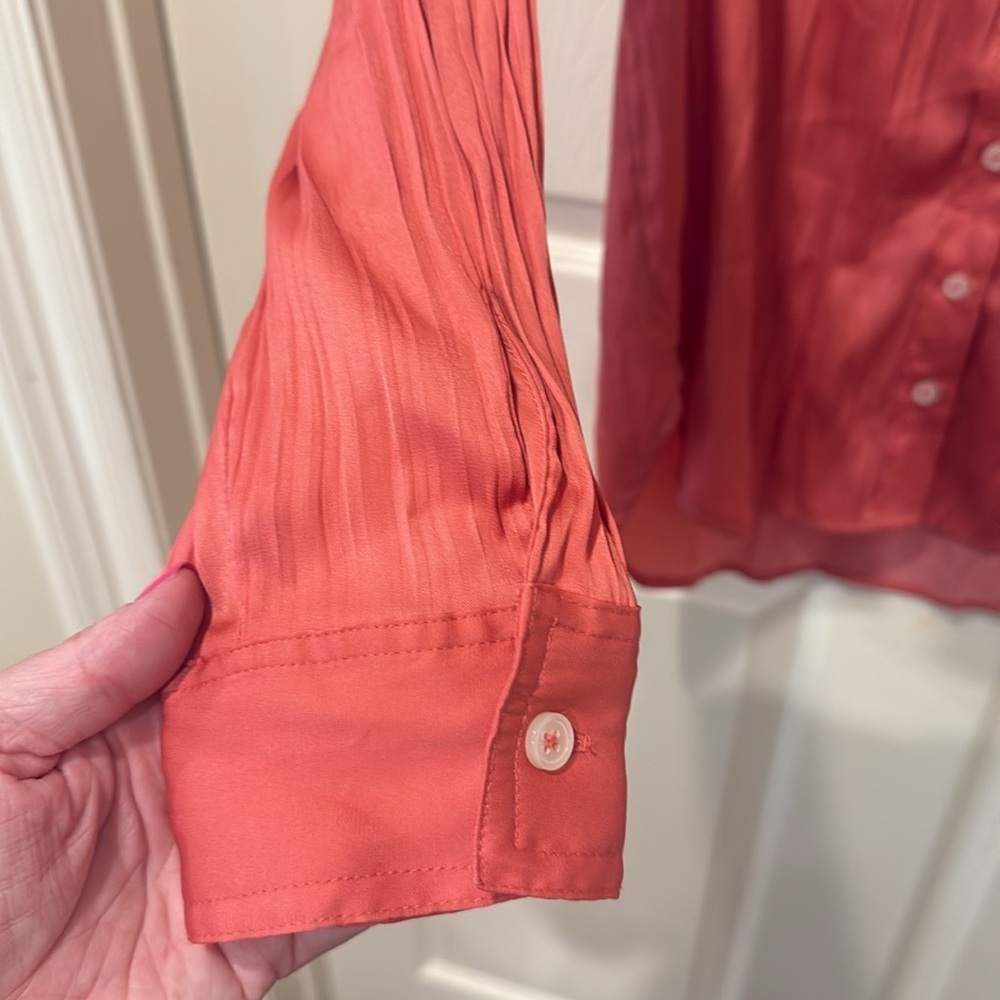 By Anthropology relaxed button down, medium - Picture 5 of 9